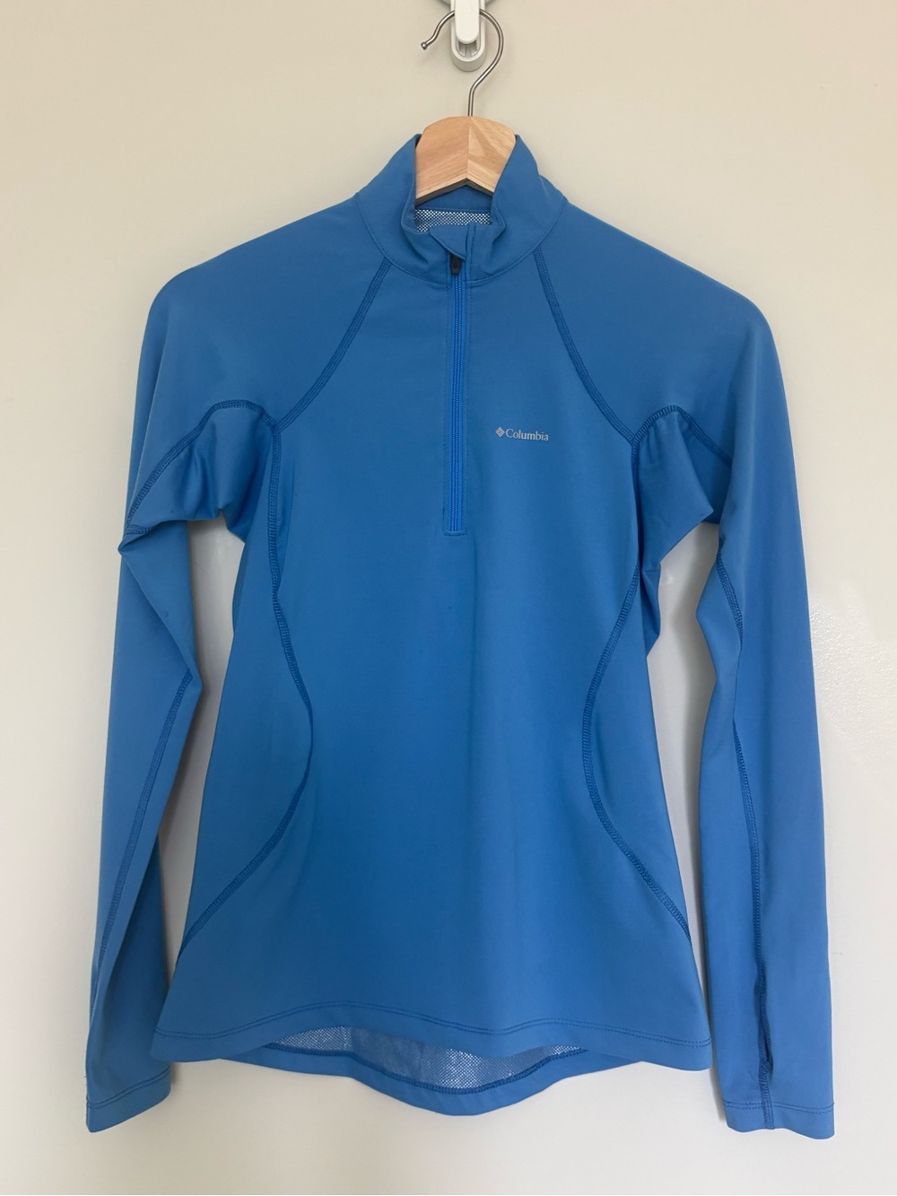 Columbia Women's Blue Omni-heat 1/4 zip pullover Long-Sleeve